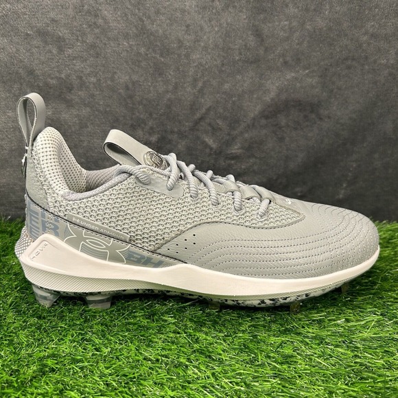 Under Armour Harper 7 Mens 13.5 Gray White Baseball Cleats Metal Low Top NEW - Picture 1 of 12